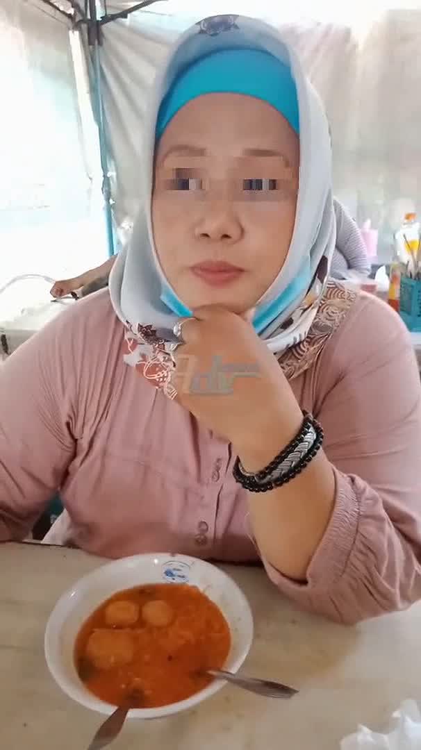 Ajak Kencan Tante BBW Jilbab ML Di Hotel