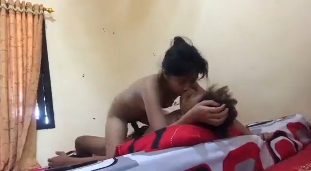 Lepas Birahi Pacar Ngentot Di Kamar