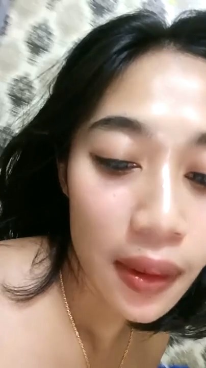 Meki Verina Dikocokin Moza Crot Keluar