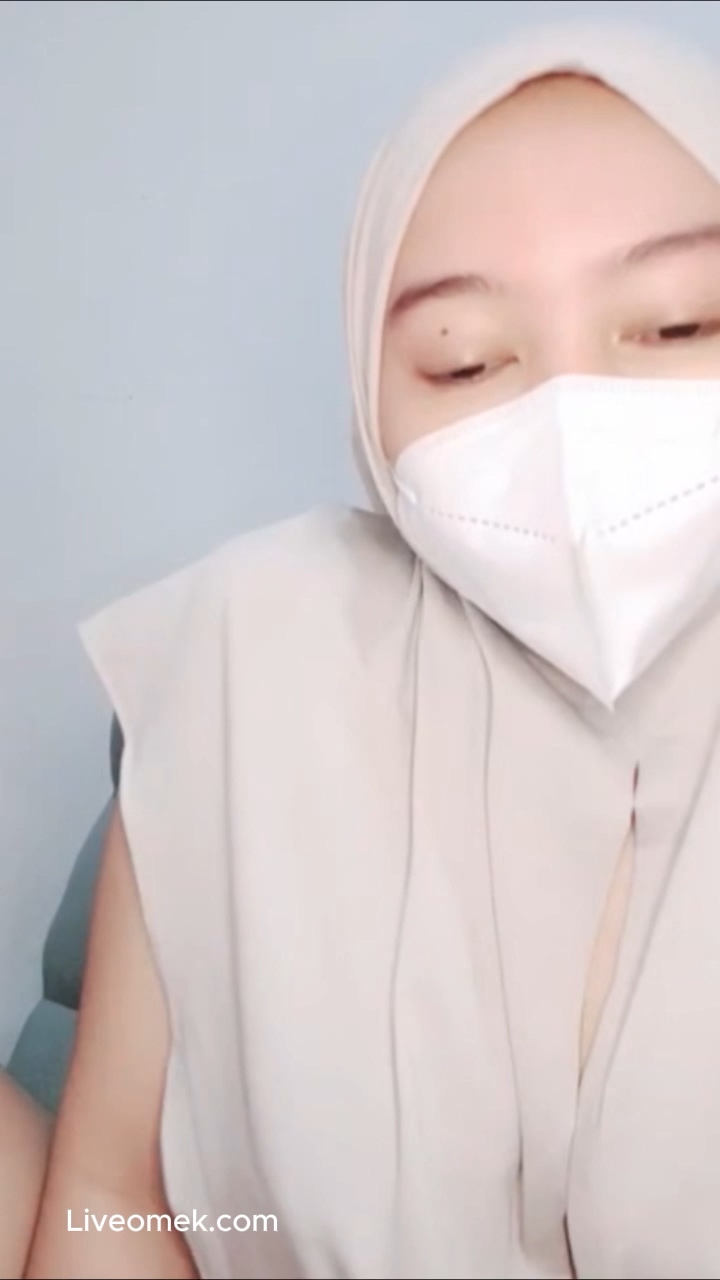 Indonesia Hijab Live Ngentot Crot Dalam
